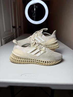 Adidas Men's Triple White Ultra 4DFWD Shoes Sneakers Size 11